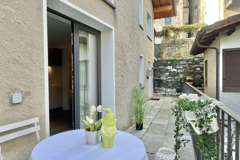 Charmant appartement de vacances au cœur de Ronco s. Ascona avec balcon