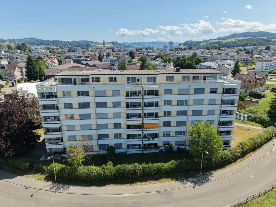 4.5 Zimmer Attikawohnung mit grosser Terrasse