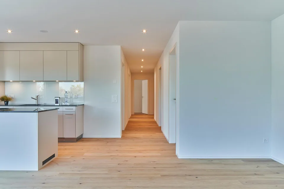 Hochwertige, sonnige 4.5 Zimmer-Attikageschoss-Wohnung mit Terrasse