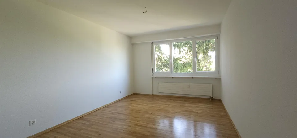 Sanierte 5-Zimmerwohnung an gut angebundener Lage