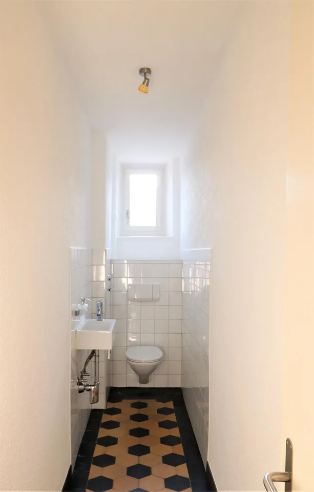 Moderne Wohnung direkt im Zentrum/Appartement moderne en plein centre – photo 7 of 7