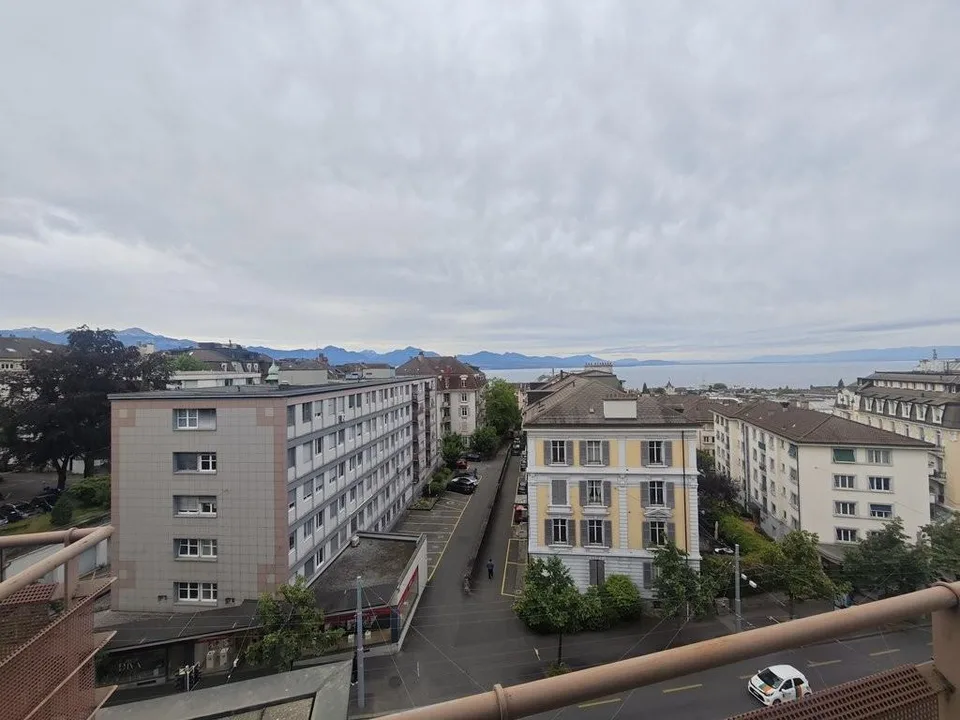 Splendide appartement avec vue sur le lac, situé à 5min de la gare