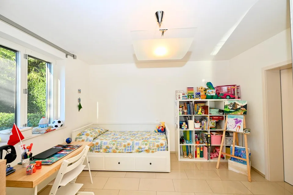Elegante Attico Duplex con Vista Spettacolare sul Lago di Lugano – foto 20 di 26