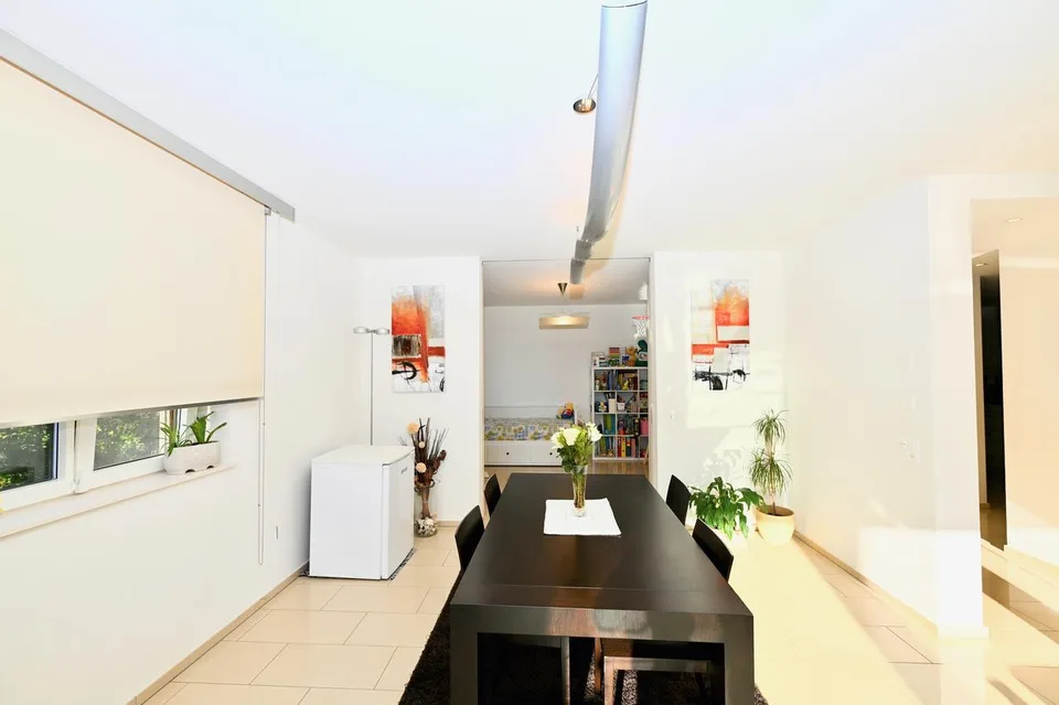 Elegante Attico Duplex con Vista Spettacolare sul Lago di Lugano – foto 12 di 26
