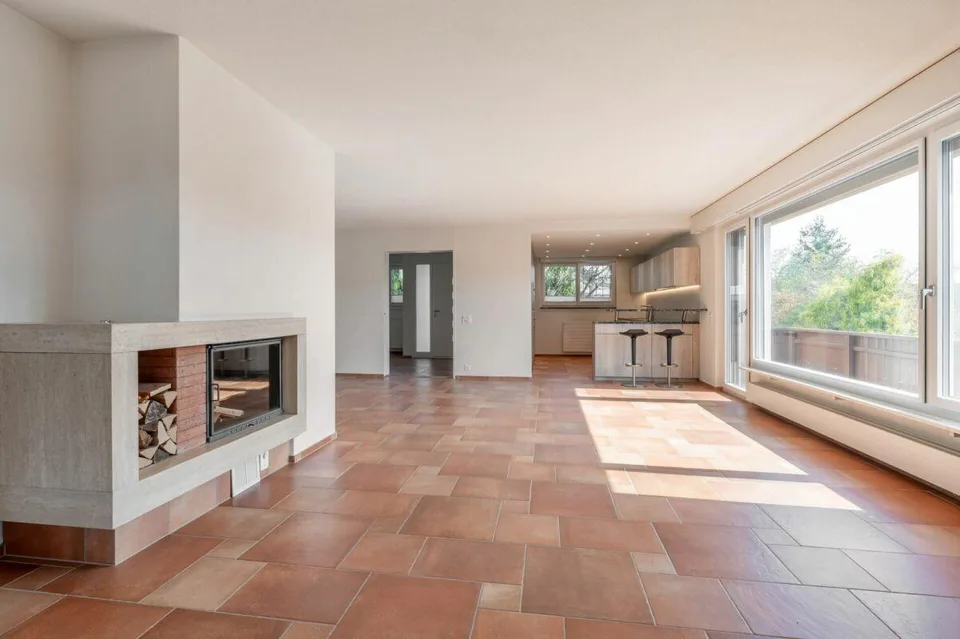 Einfamilienhaus in Topzustand mit viel Umschwung und Aussicht