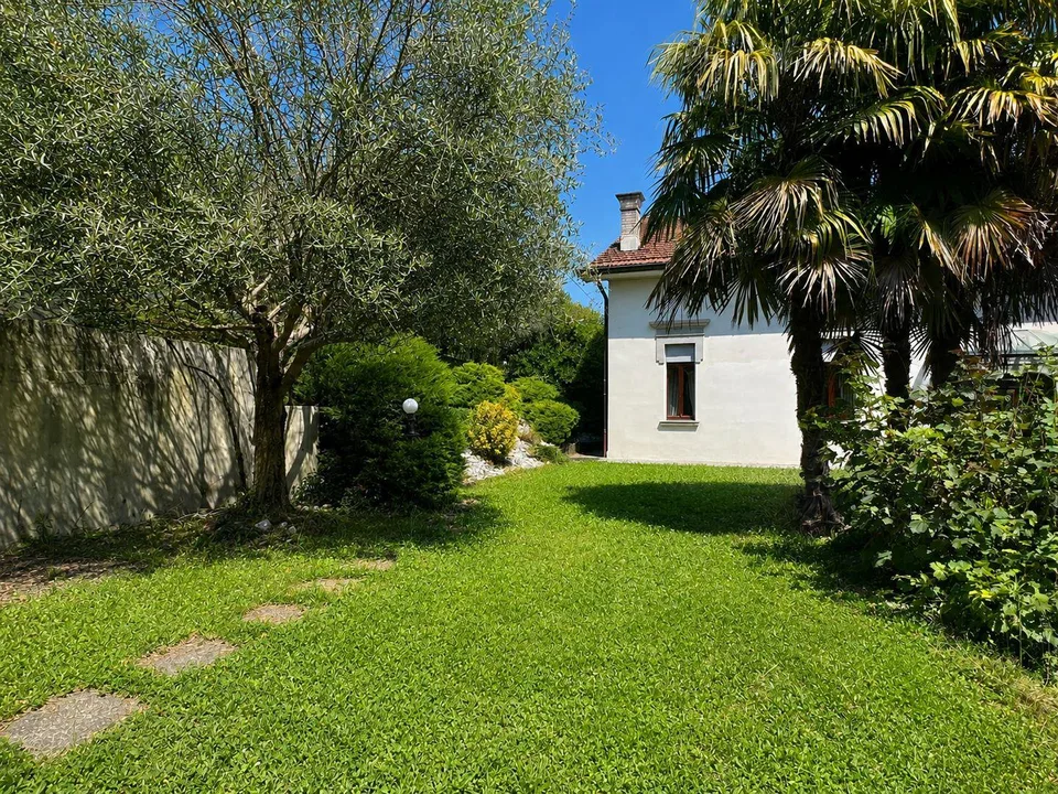 Prestigiosa Villa aus der Epoche in ruhiger und sonniger Wohngegend – Foto 22 von 23