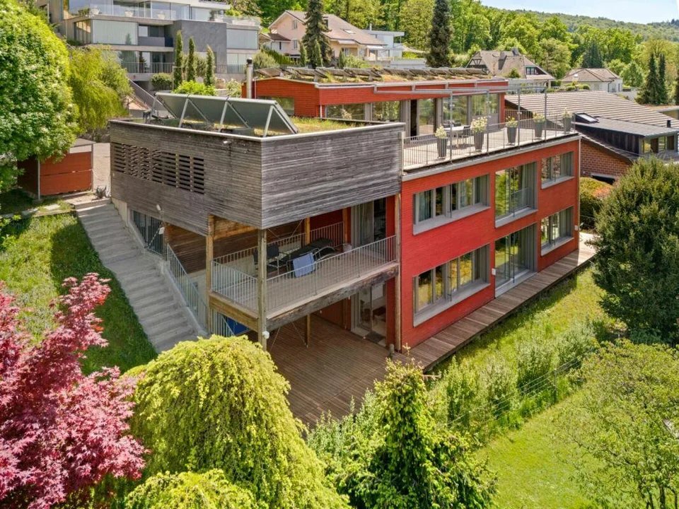 Nachhaltige Villa in Holzbauweise an bester Aussichtslage