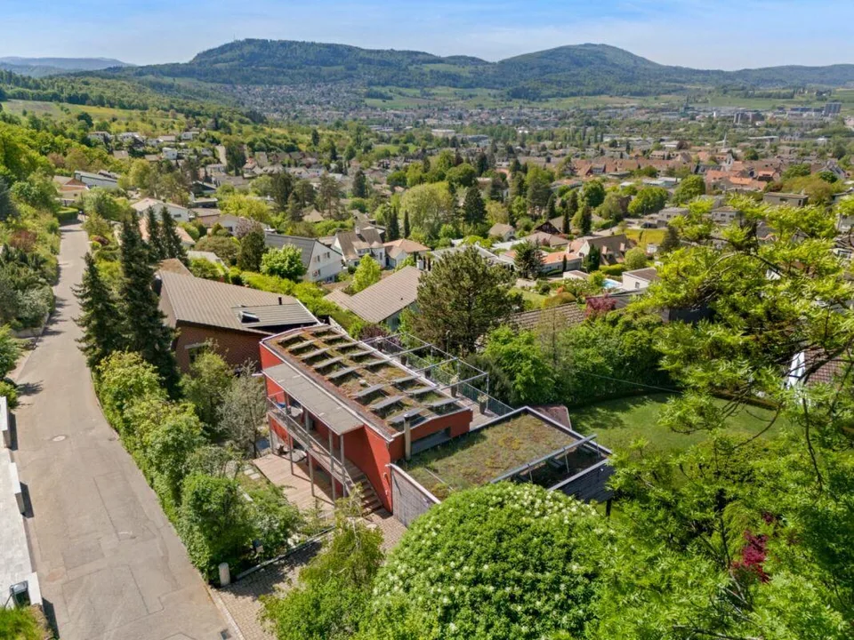 Nachhaltige Villa in Holzbauweise an bester Aussichtslage