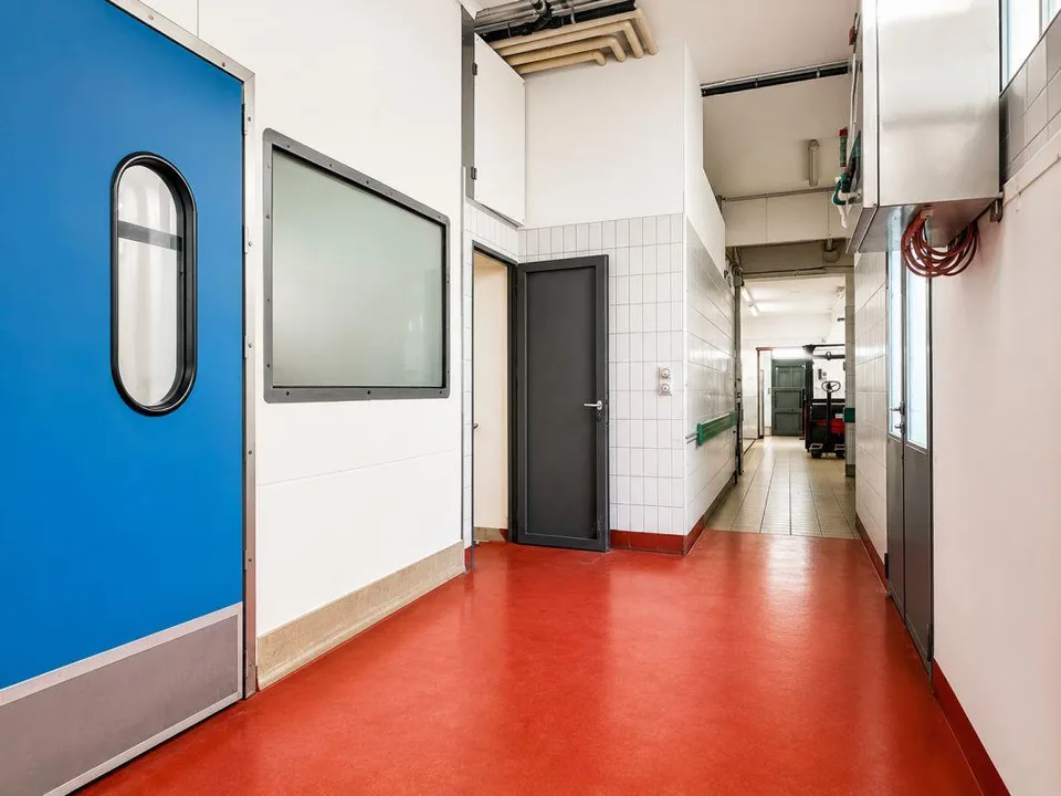 Immeuble résidentiel et commercial avec grand potentiel de développement – photo 18 sur 18