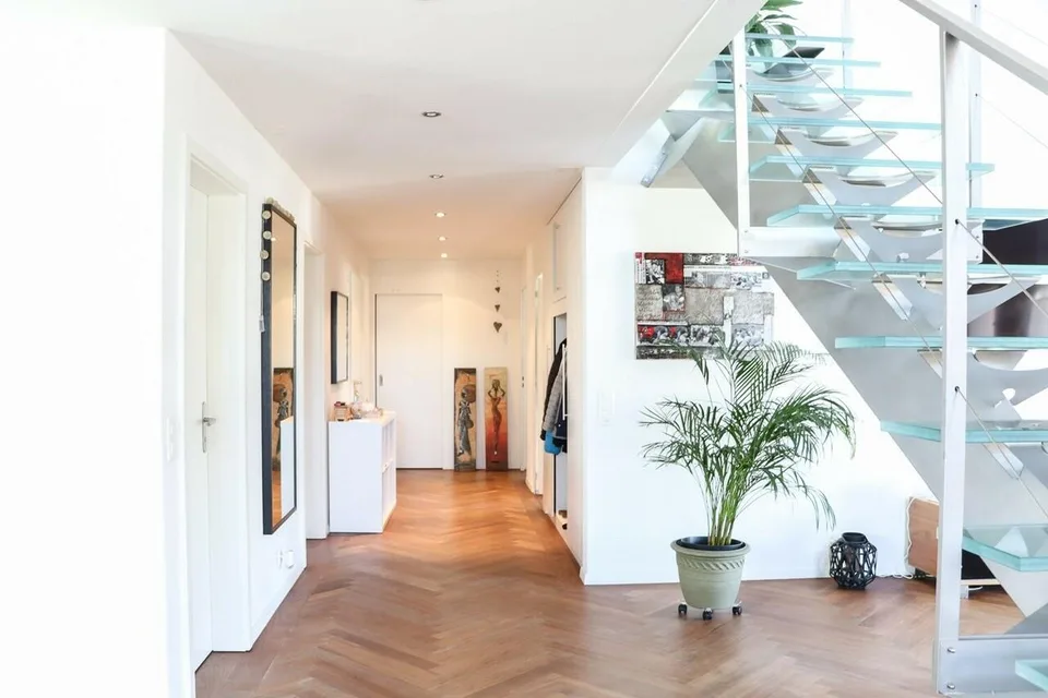 Oasi abitativa a Kirchberg: 180m2 di sogno abitativo con tutte le comodità!