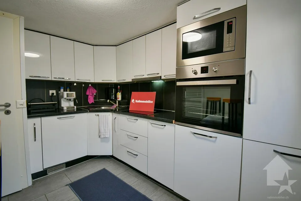 Grande casa familiare con appartamento annesso a Dorénaz – foto 16 di 23