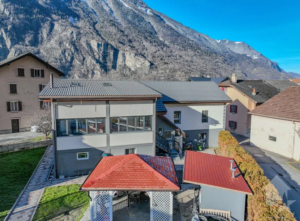 Grande casa familiare con appartamento annesso a Dorénaz – foto 22 di 23