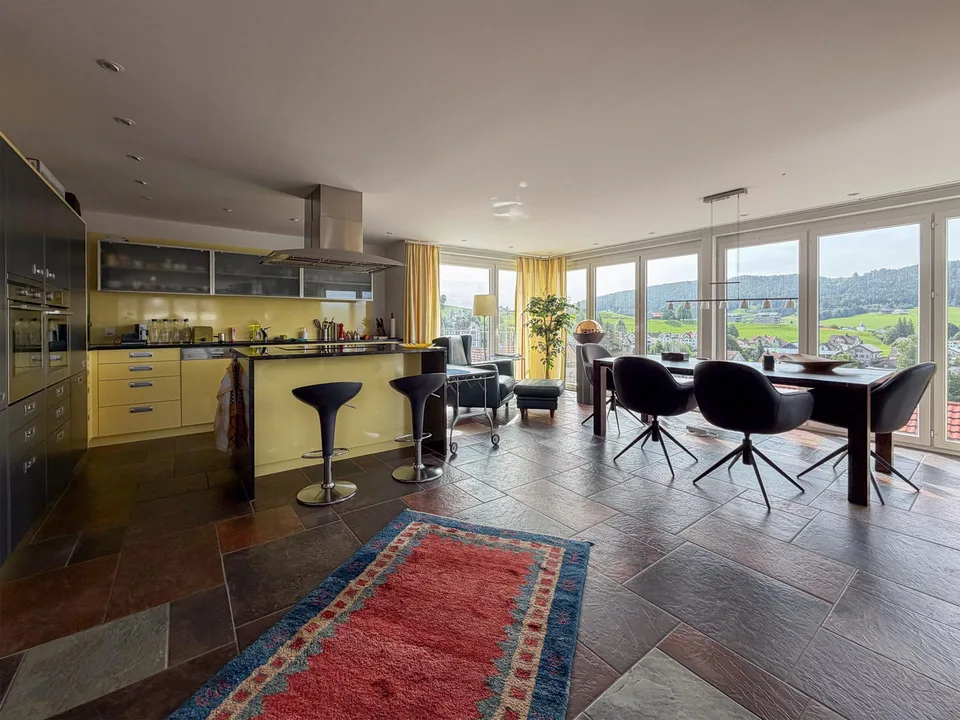 4-Zimmer-Wohnung mit Weitblick auf den Alpstein und den Säntis