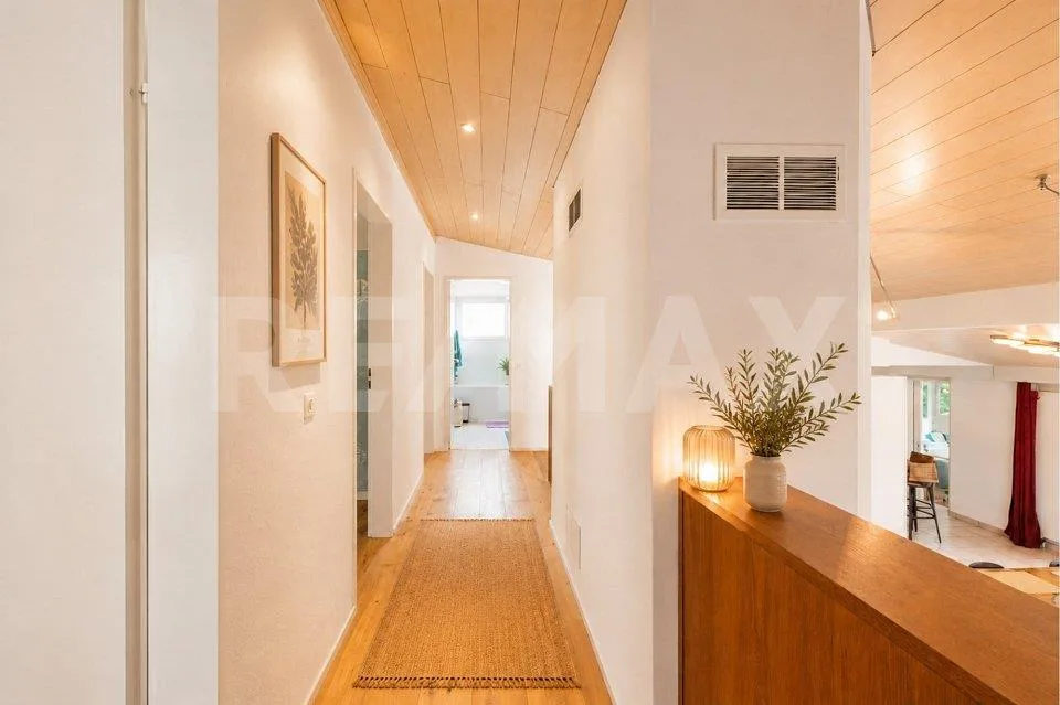 Felicità familiare in una zona residenziale molto richiesta, deliziosa casa unifamiliare di 5,5 locali con giardino soleggiato