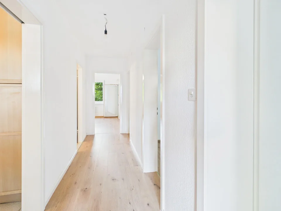 Familienfreundlich nahe Birs und St. Jakob mit Lift