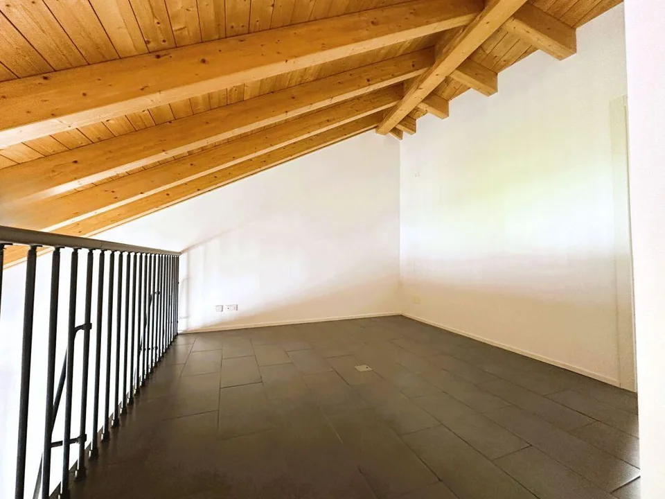 Charakteristische 3.5-Zimmer-Duplexwohnung im letzten Stock – Foto 9 von 20