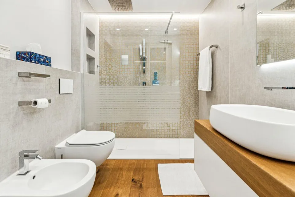 Exklusive 7.5-Zimmer-Wohnung in Castagnola mit See- und Bergsicht – Foto 9 von 16