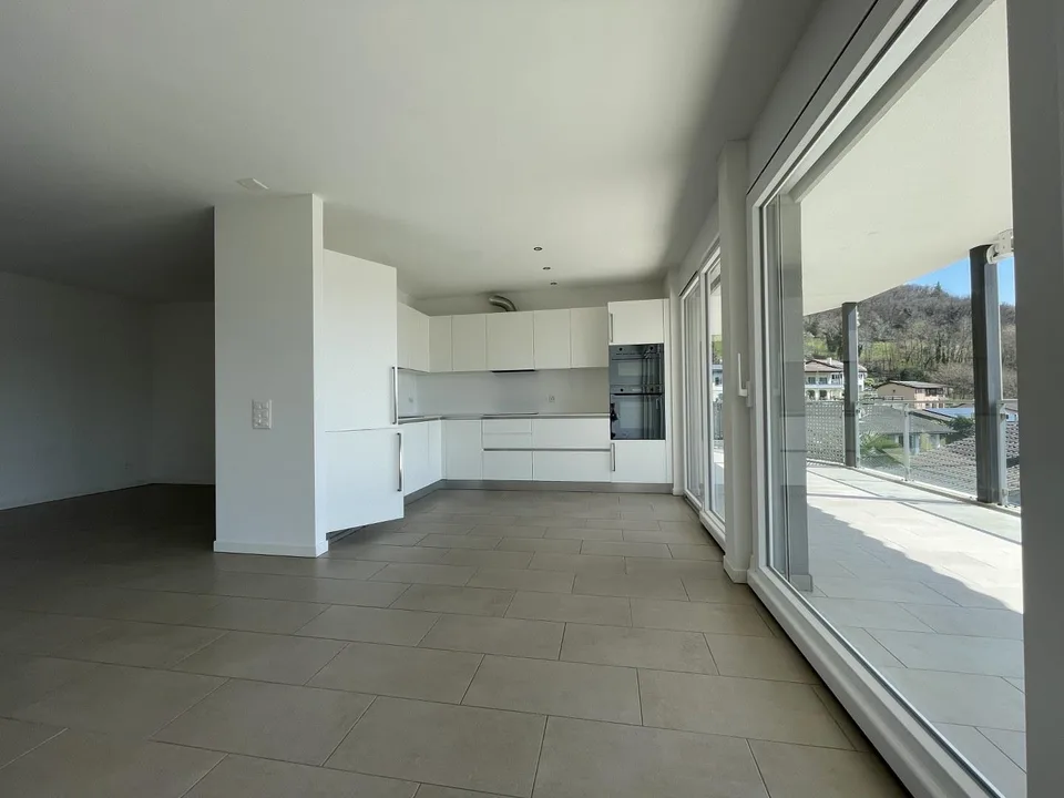 Wohnung 4.5 Zimmer mit offener Aussicht