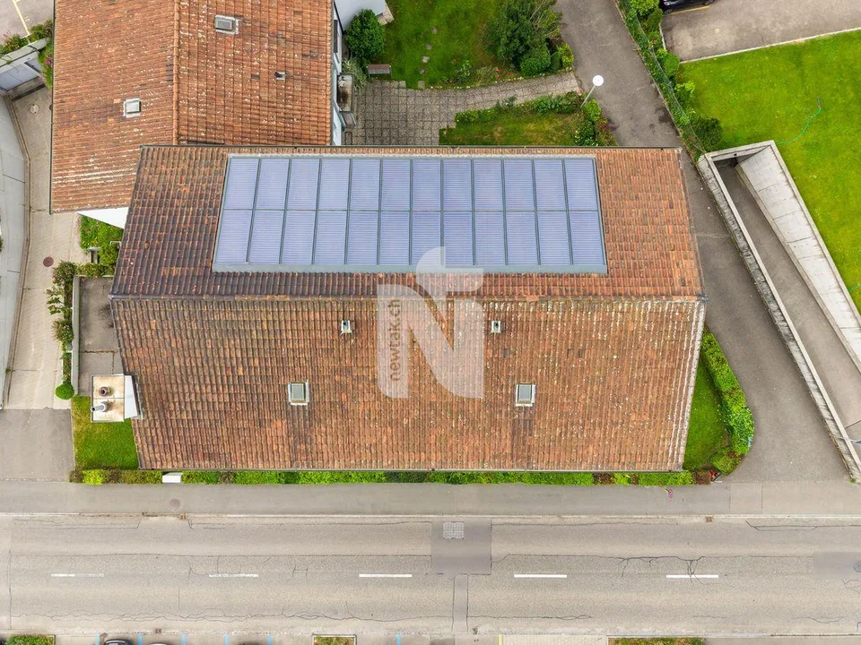 Grosszügig und lichtdurchflutet: 4.5-Zimmer-Wohnung mit Sauna, Balk...