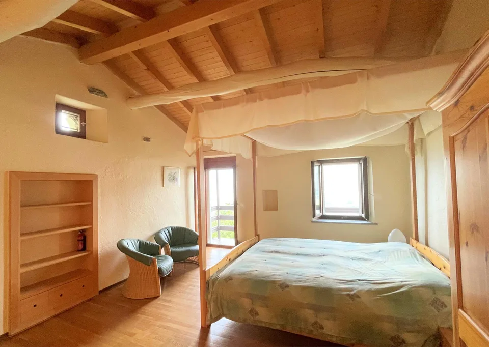 Maison rustique très bien rénovée avec vue panoramique imprenable – photo 9 sur 13