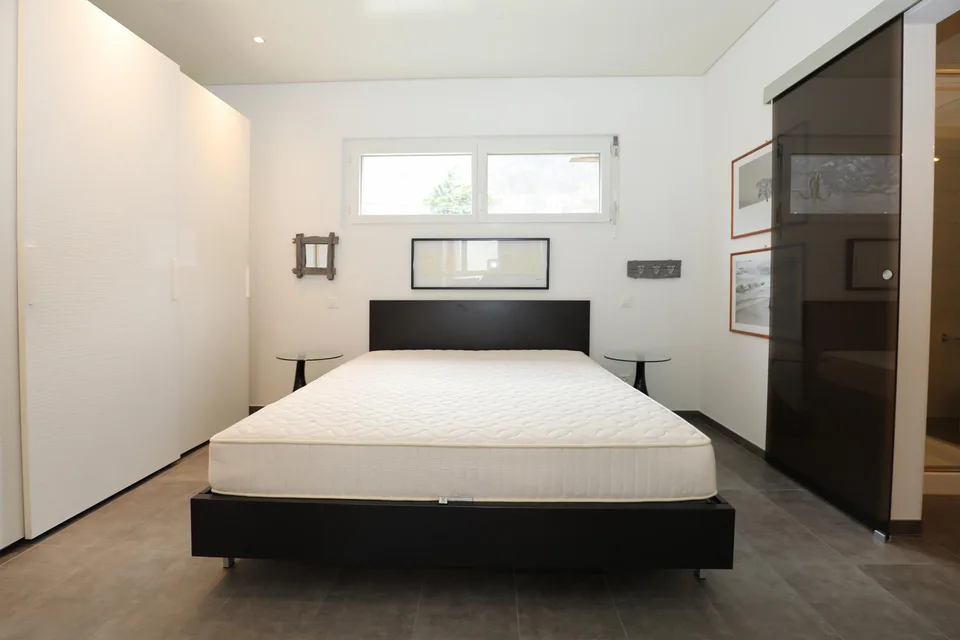 Moderne 2-Zimmer-Eigentumswohnung in ruhiger Gegend in San Vittore – photo 12 sur 17