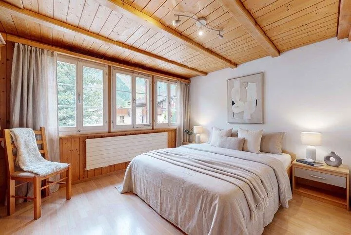 OFFERTA IMPERDIBILE: IL FASCINO DI UNO CHALET NELLE ALPI DI BERNA
