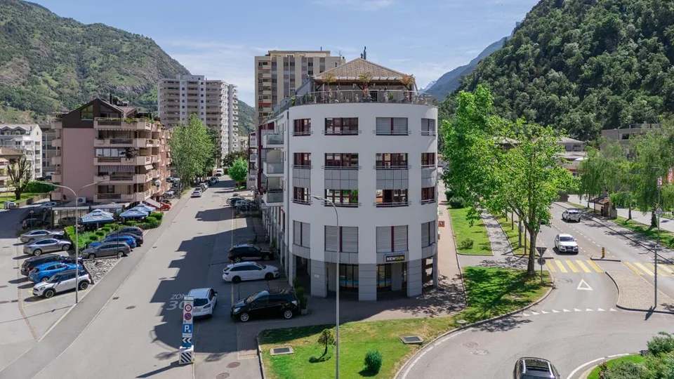 Grosszügige 4.5-Zimmerwohnung mit Studio an idealer Lage in Visp