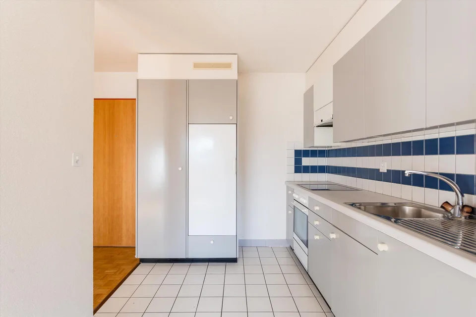 Lage 2,5 Zimmer mit kostenlosen Kaution