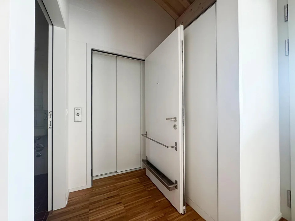 Appartamento moderno 3.5 locali con soffitti alti e accesso con ascensore