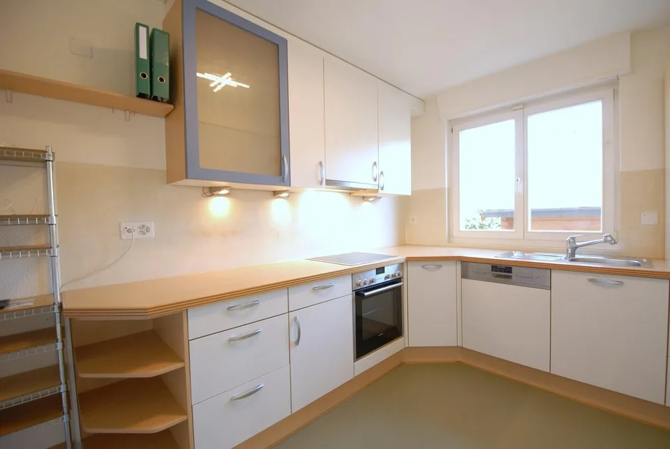 Casa familiare affascinante con giardino, chalet e molto spazio a Reinach BL