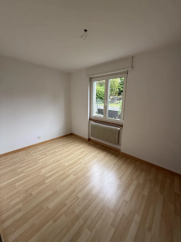 3 pièces / Recherchez une solution temporaire ? Location jusqu'au printemps 2027.