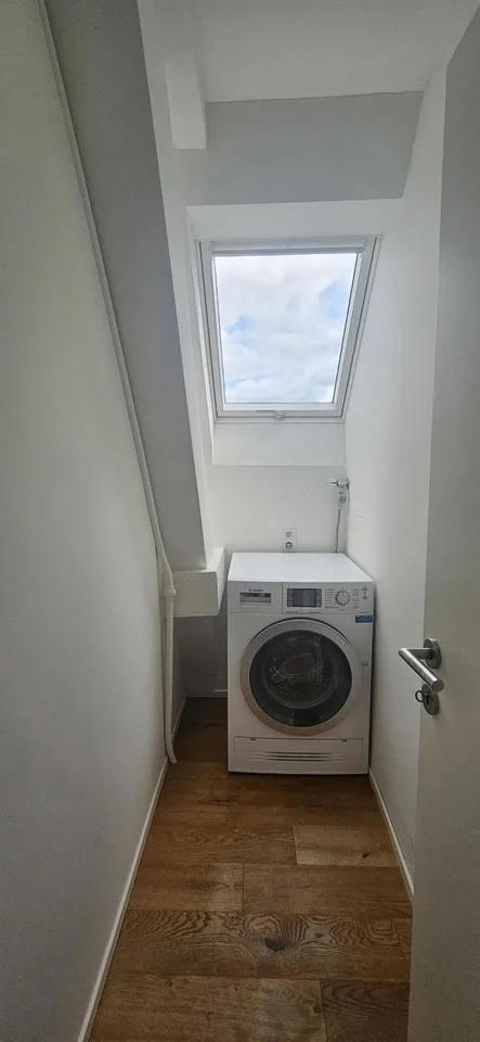charmante 3.5 Zimmer-Maisonettewohnung in Zürich – Foto 10 von 13