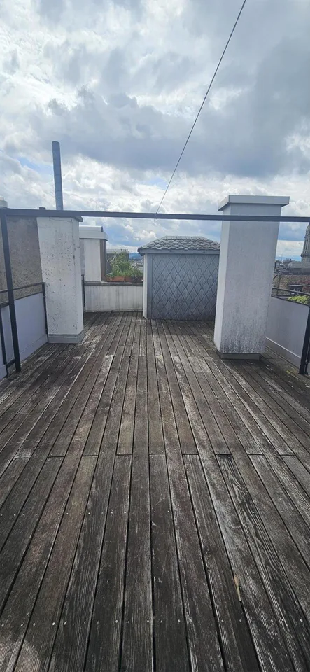 charmante 3.5 Zimmer-Maisonettewohnung in Zürich – Foto 11 von 13