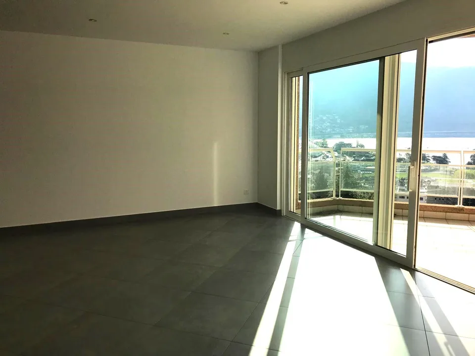 Dachgeschoss 3.5 Zimmer mit herrlicher Terrasse und Seeblick – Foto 6 von 13
