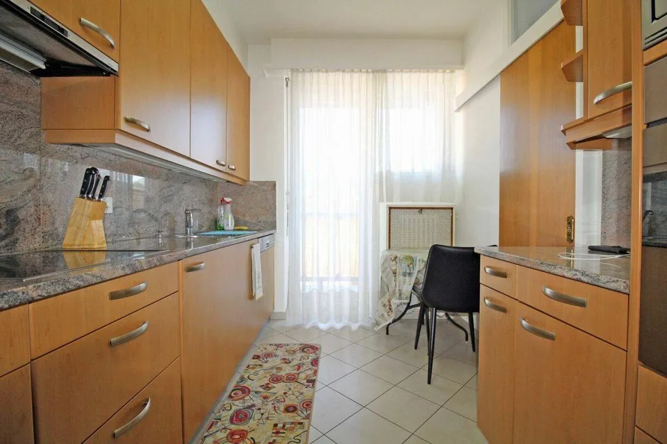 Wohnung 5.5 Zimmer mit großer Terrasse - noble Gegend in Lugano