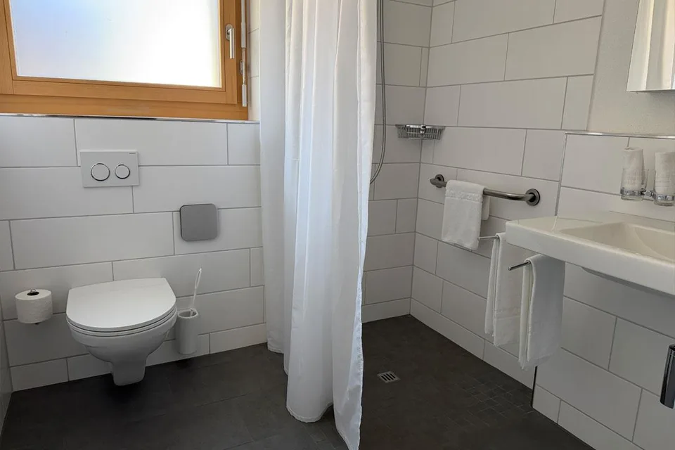 3.5 Zimmer Ferienwohnung mit Bergblick – Foto 7 von 20