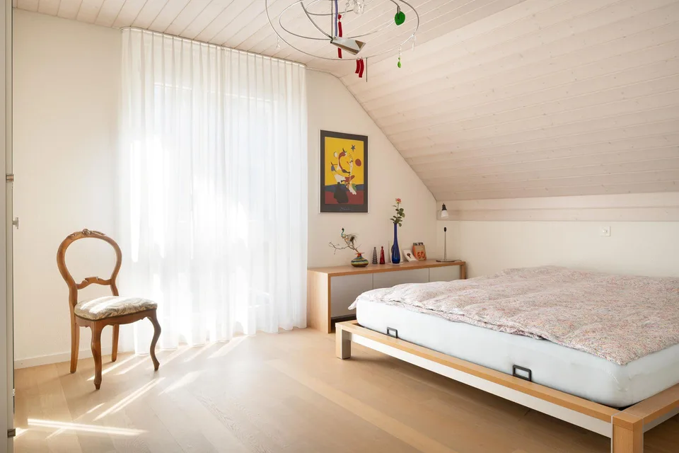 Ideal für Familien: Freistehendes Einfamilienhaus mit Garten – Foto 13 von 18