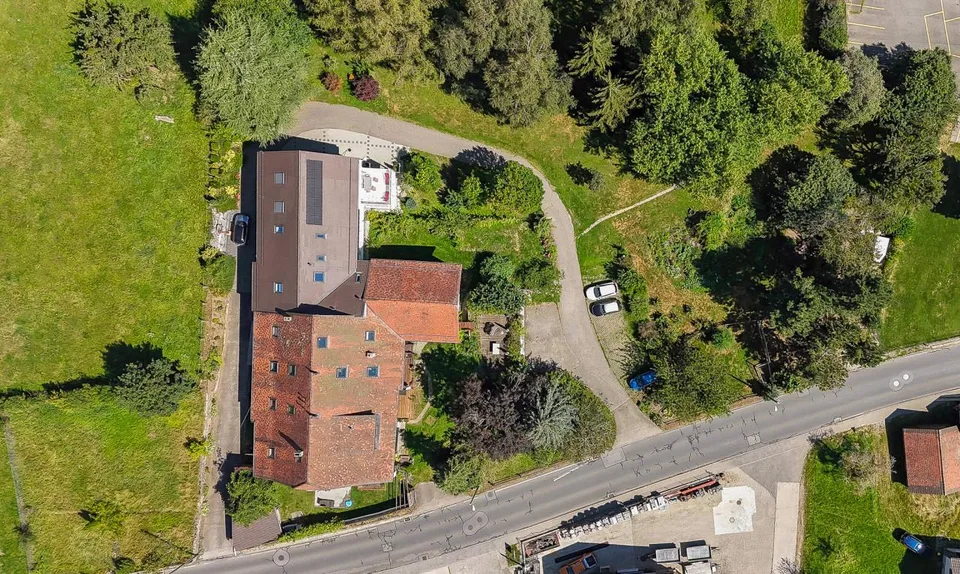 2,5-ZIMMER-DUPLEX MIT GETEILTEN GARTEN IN LÄNDLICHER UMGEBUNG – Foto 10 von 20