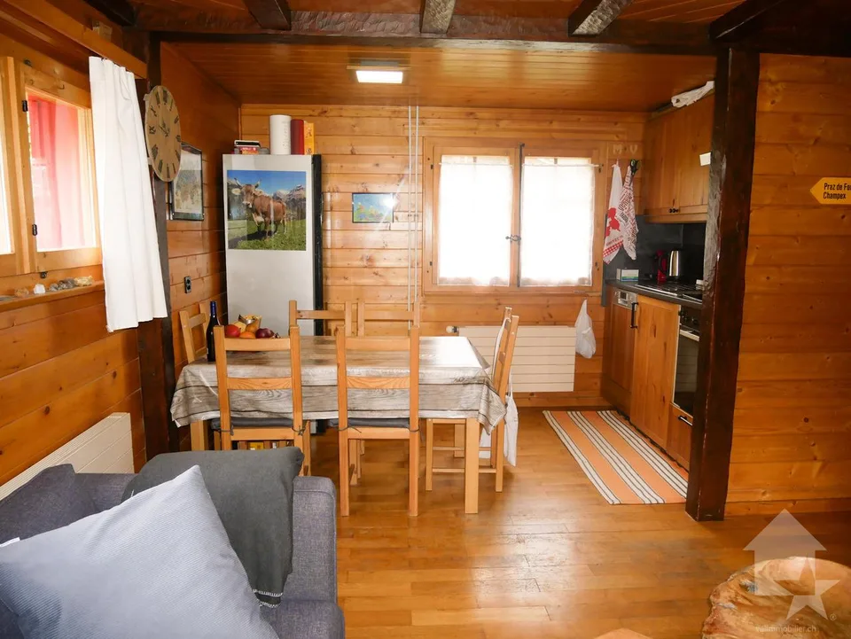Magnifique chalet à 10 minutes de la Fouly ! – Foto 6 von 28