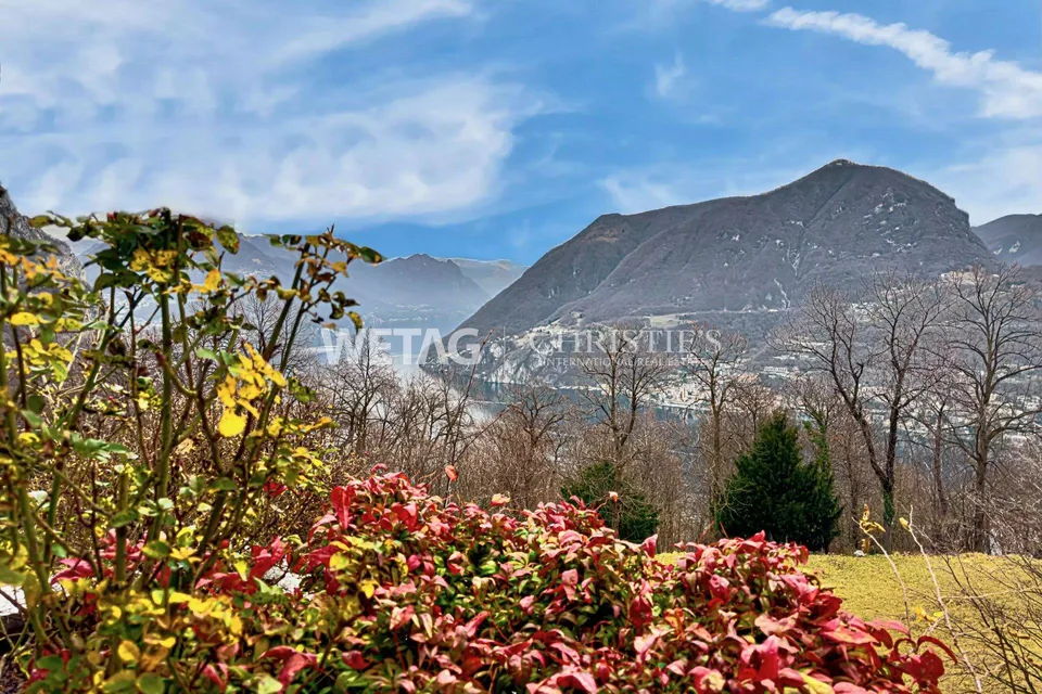 Elegante Penthouse-Wohnung mit Blick auf den Luganersee in Lugano-C...