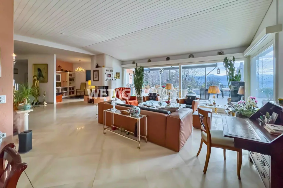 Lugano-Curio: elegante Villa mit Innenpool, unabhängiger Gäste-Dépendance & Möglichkeit eines Zweitwohnsitz zu verkaufen – Foto 7 von 13