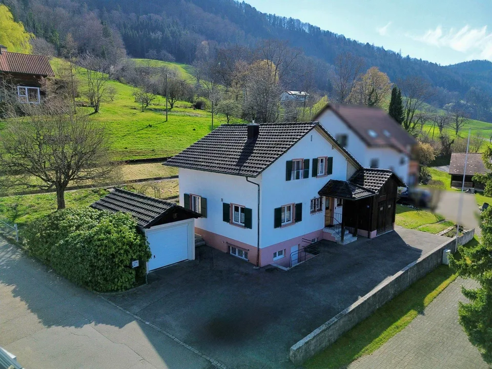 4.5-Zimmer-Einfamilienhaus in idyllischer Umgebung – foto 10 di 12