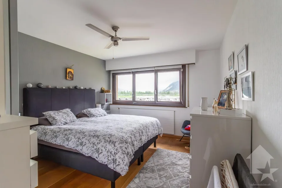 Charmant duplex 5.5 pièces en attique entièrement rénové avec goût – Foto 8 von 21