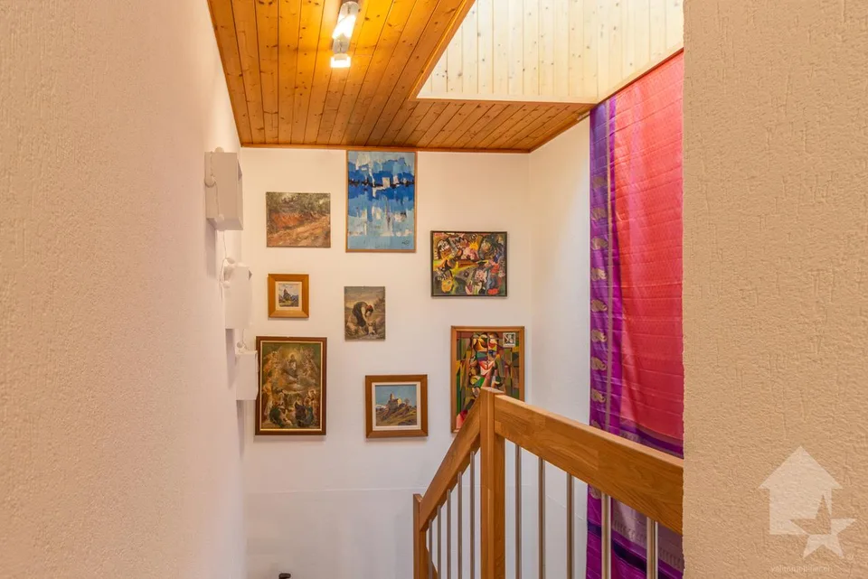 Charmant duplex 5.5 pièces en attique entièrement rénové avec goût – Foto 14 von 21