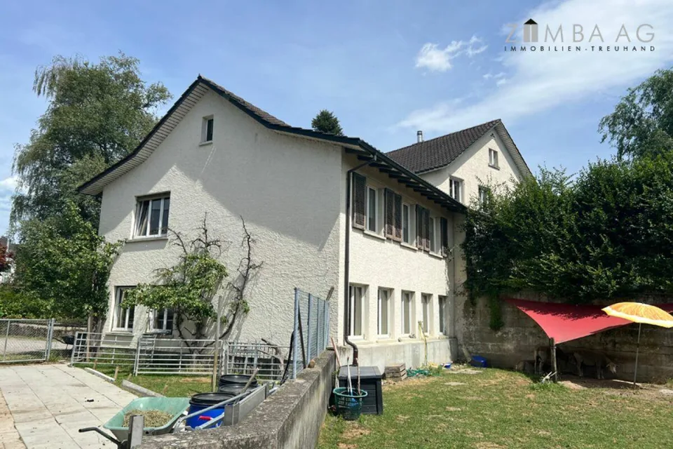 L'Oasis au milieu du village