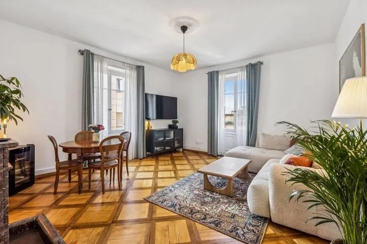 BIJOU AN DER RIVIERA - 4.5 ZIMMERWOHNUNG IN MONTREUX