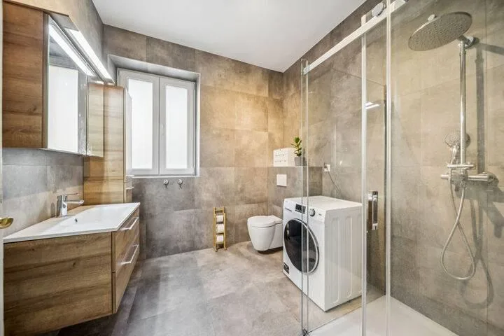 BIJOU SULLA RIVIERA - APPARTAMENTO DI 4,5 STANZE A MONTREUX – foto 8 di 9