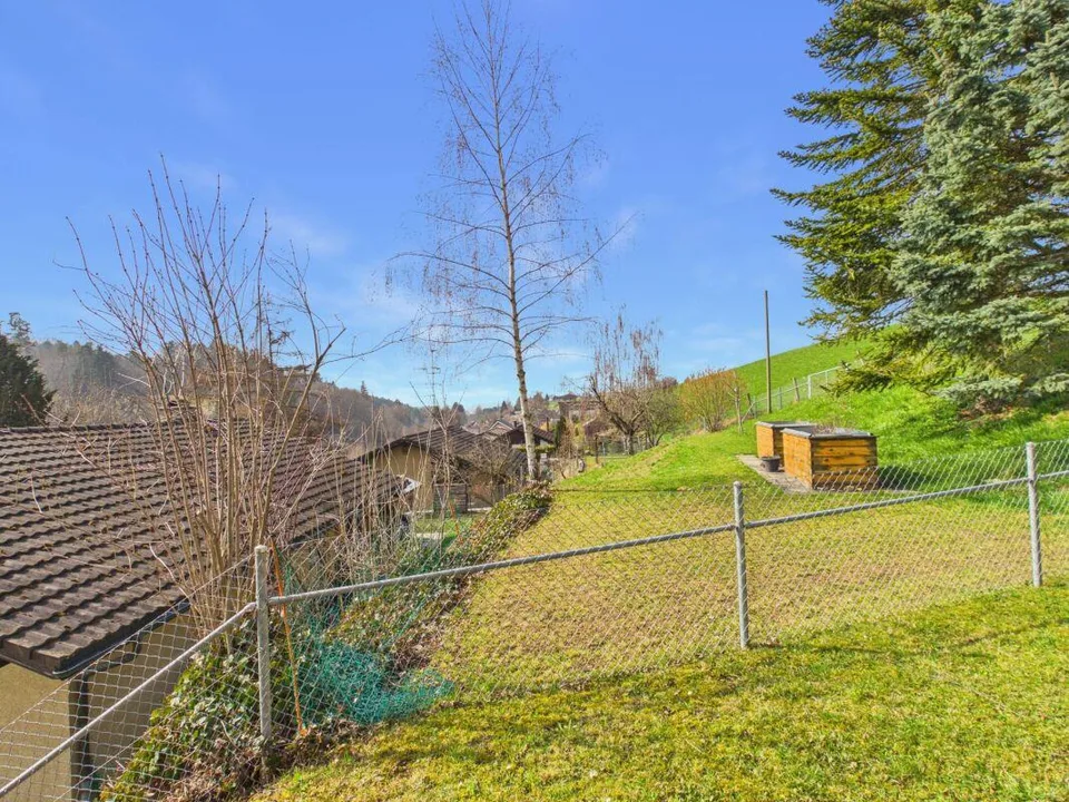 Preisreduktion! 6.5-Zimmer-Einfamilienhaus mit Doppelgarage und gro... – Foto 8 von 27