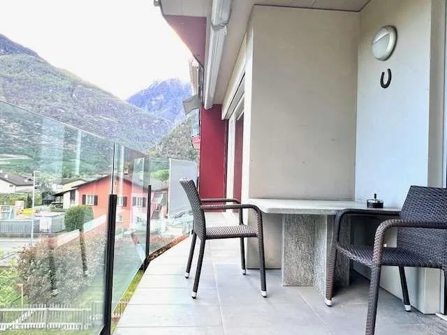 Elegantes Appartement mit Panoramablick – Foto 8 von 13