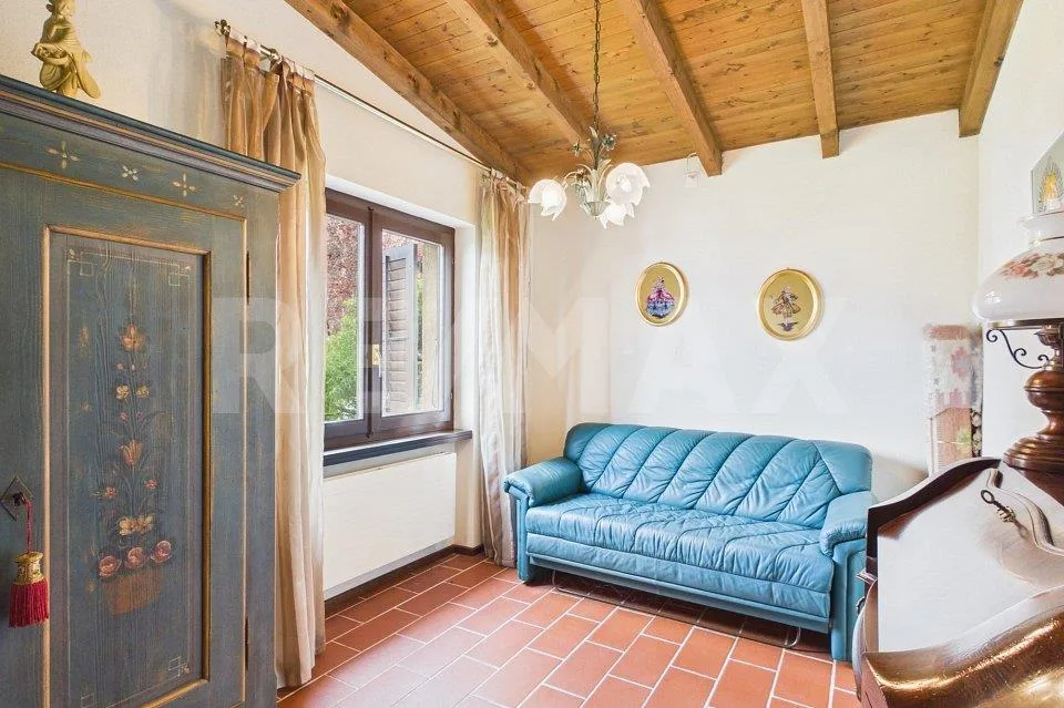 Casa unifamiliare con vista lago a Brusino Arsizio – foto 10 di 13